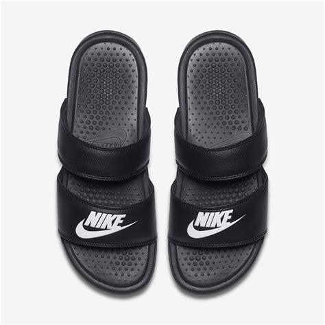 Womens Benassi Shoes. Nike.com